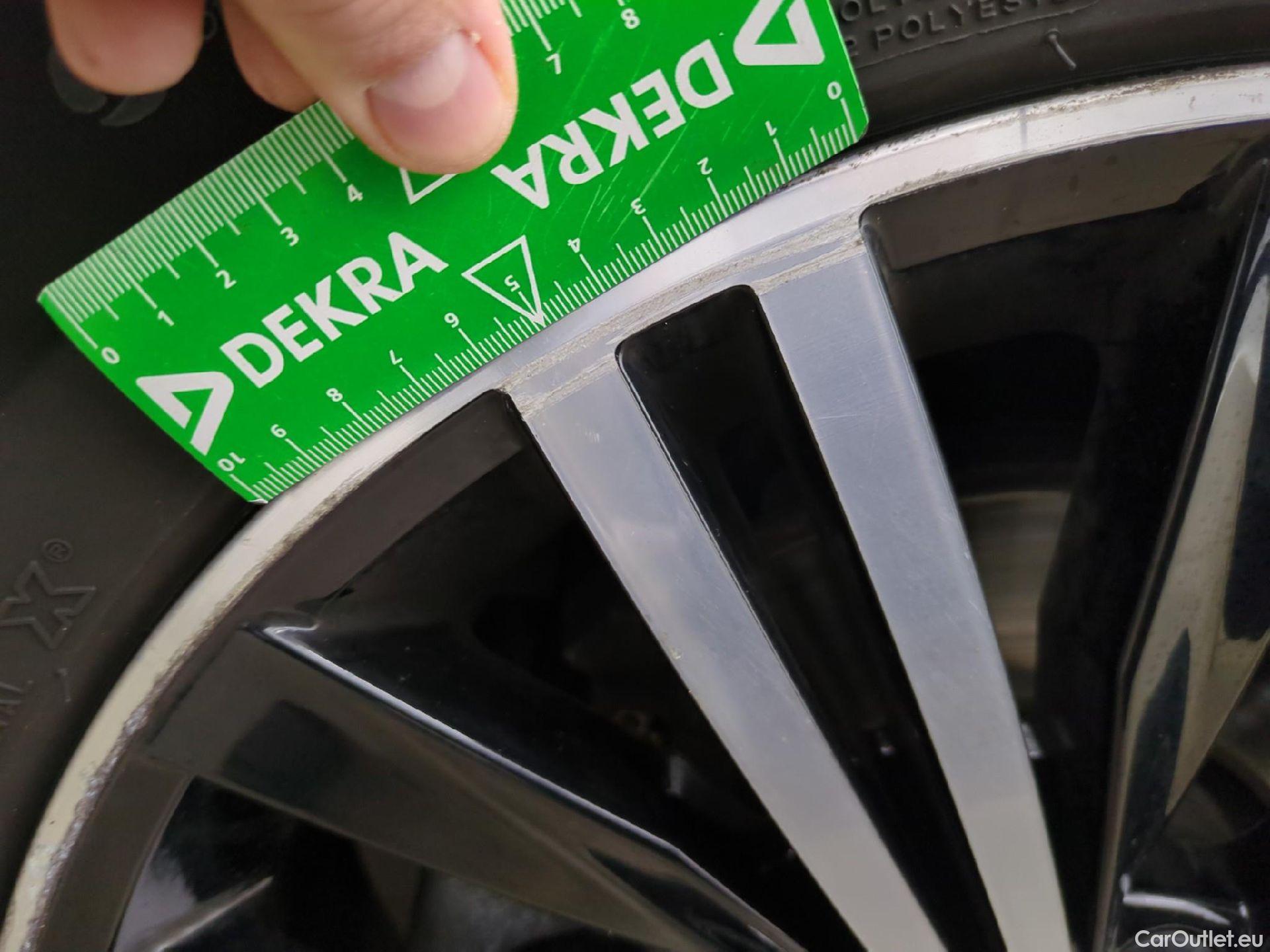  Volkswagen  Tiguan VOLKSWAGEN  5p SUV 2.0 TDI 150 DSG7 Carat 4Motion #18