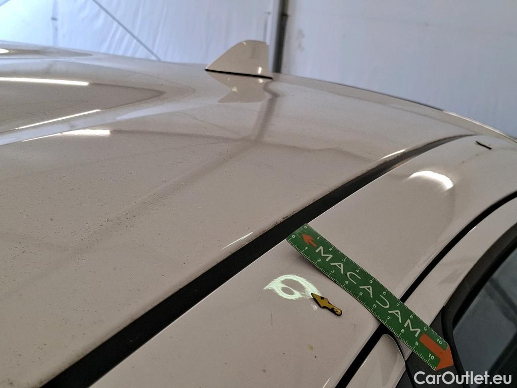  Toyota  Yaris TOYOTA  Hybride / 2019 / 5P / Berline Hybride 116h France Business Stage Acad #17