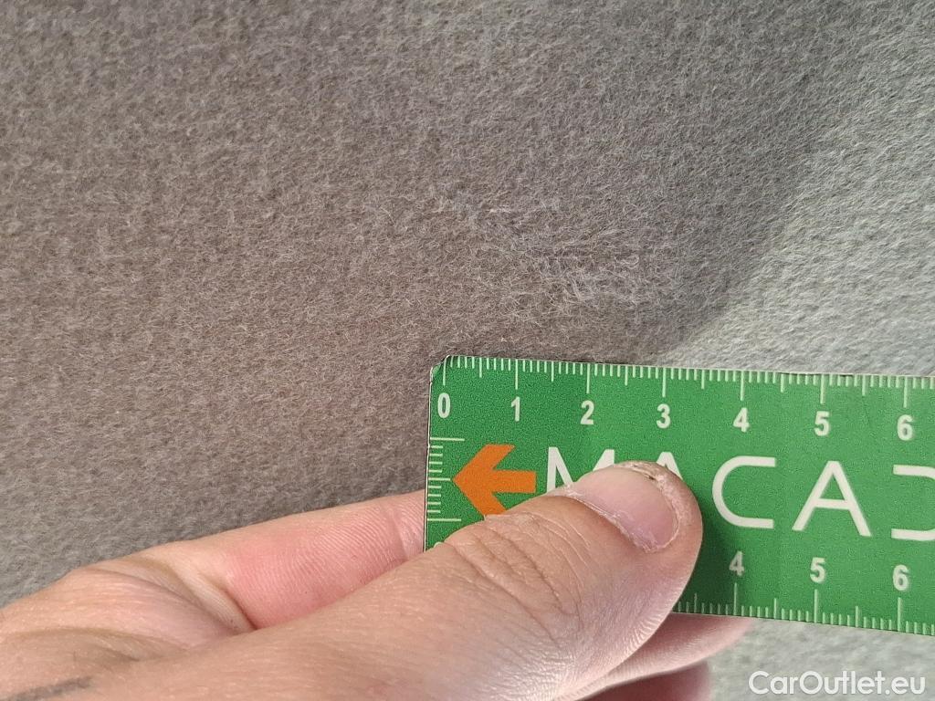  Toyota  Yaris TOYOTA  Hybride / 2019 / 5P / Berline Hybride 116h France Business Stage Acad #109