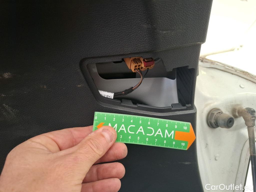  Volkswagen  Golf  VOLKSWAGEN / 2020 / 5P / Berline 1.0 TSI OPF 110 BVM6 Life Busi 1st #12