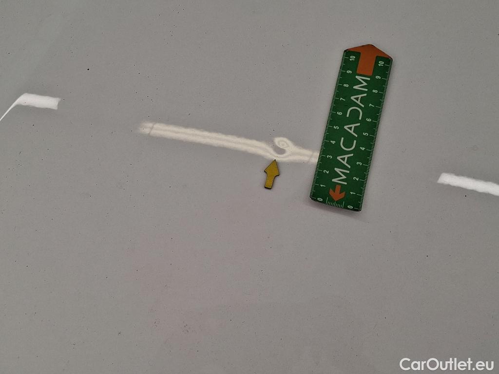  Toyota  Yaris TOYOTA  Hybride / 2019 / 5P / Berline Hybride 116h France Business Stage Acad #50