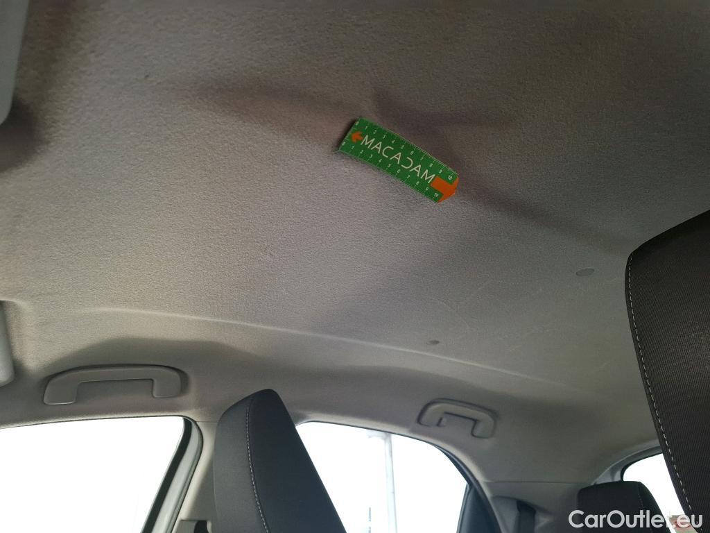  Toyota  Yaris TOYOTA  Hybride / 2019 / 5P / Berline Hybride 116h France Business Stage Acad #108