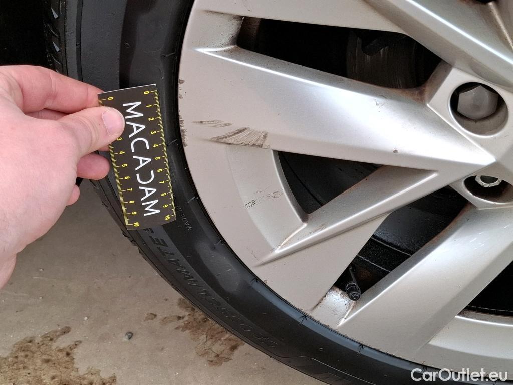  Skoda  Octavia  Berline Style 2.0 TDI 150CV BVA7 E6d #38