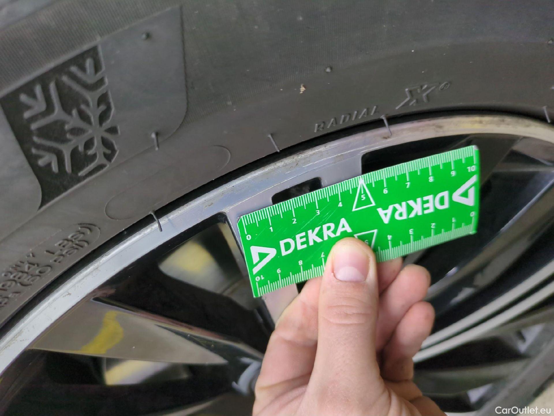  Volkswagen  Tiguan VOLKSWAGEN  5p SUV 2.0 TDI 150 DSG7 Carat 4Motion #10