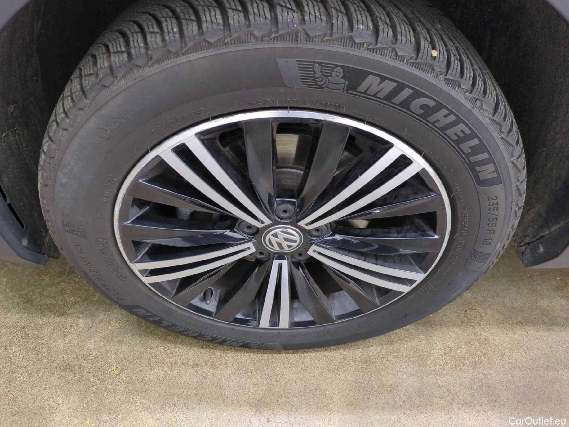  Volkswagen  Tiguan VOLKSWAGEN  5p SUV 2.0 TDI 150 DSG7 Carat 4Motion #13