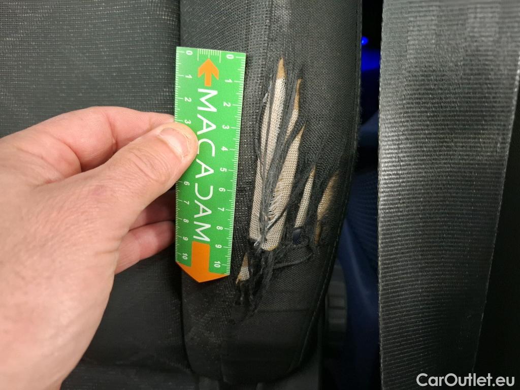  Volkswagen  Golf  VOLKSWAGEN / 2020 / 5P / Berline 1.0 TSI OPF 110 BVM6 Life Busi 1st #2