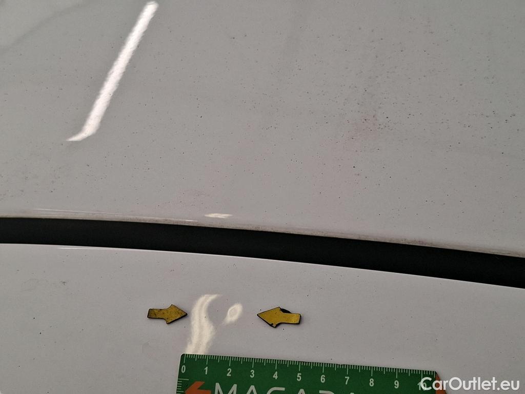  Toyota  Yaris TOYOTA  Hybride / 2019 / 5P / Berline Hybride 116h France Business Stage Acad #16