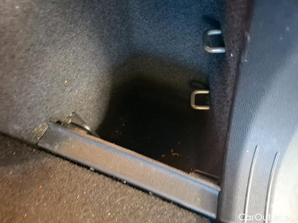  Volkswagen  Tiguan VOLKSWAGEN  5p SUV 2.0 TDI 150 DSG7 Carat Exclusive #14