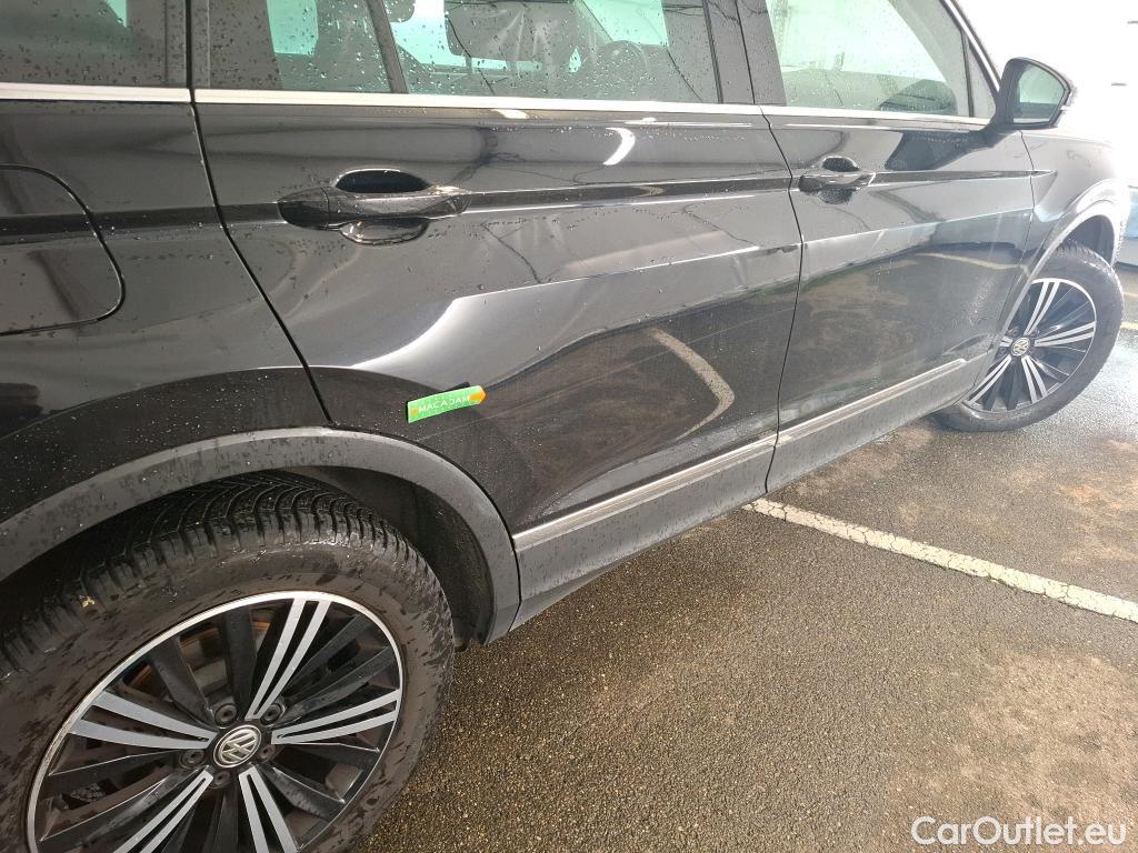  Volkswagen  Tiguan VOLKSWAGEN  5p SUV 2.0 TDI 150 DSG7 Carat Exclusive #18