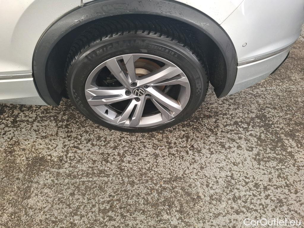  Volkswagen  Tiguan VOLKSWAGEN  / 2020 / 5P / SUV 2.0 TDI 150 DSG7 R-Line Exclusive #1