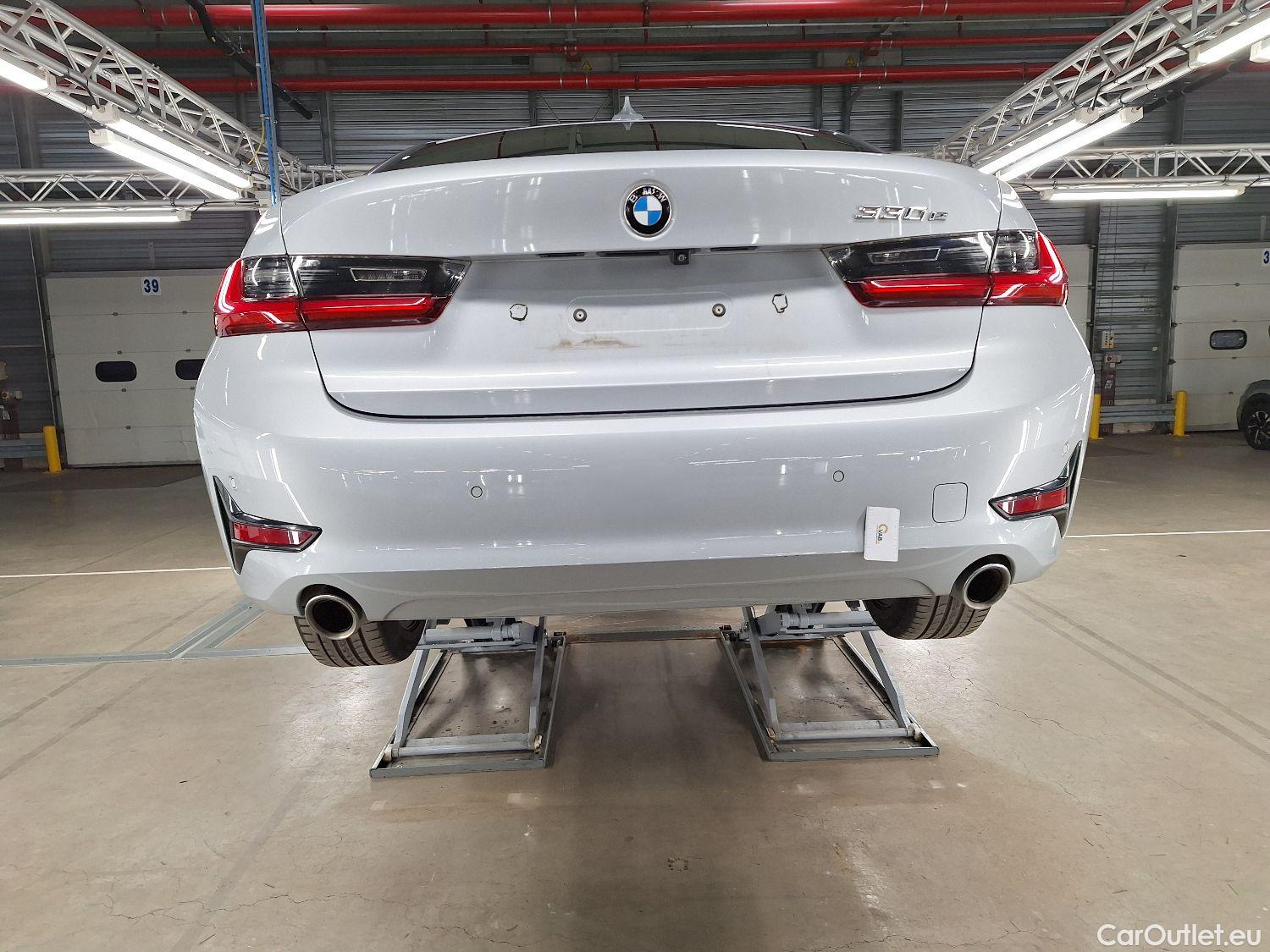  Bmw  Serie 3 BMW, 330e, 330e #12