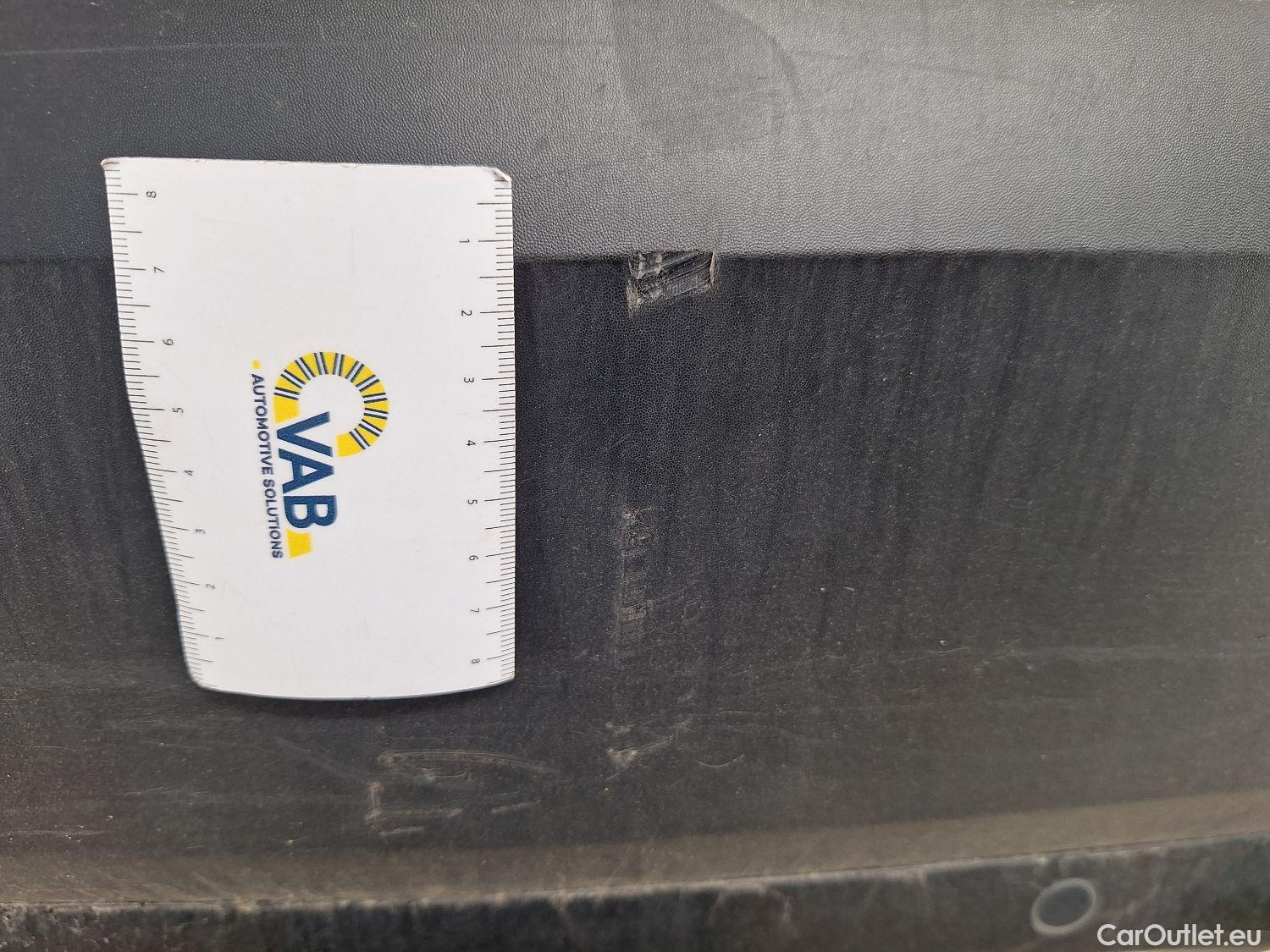  Citroen  C4 Citroën,  '20, Citroën  1.5 BlueHDi 130 S&S EAT8 Business Loung #61