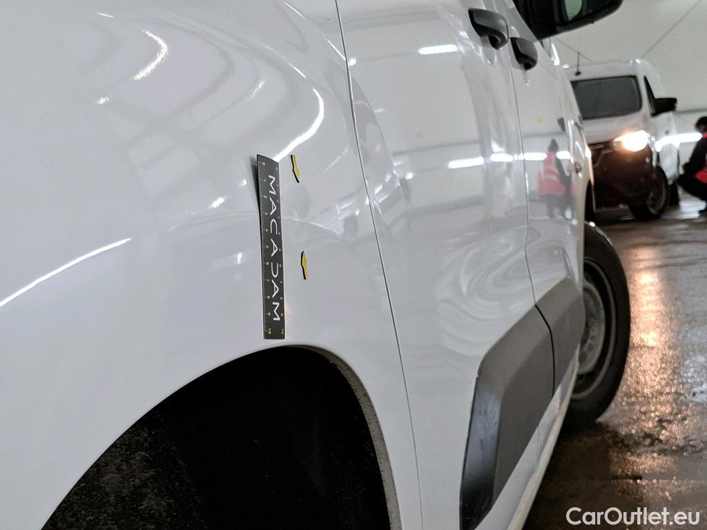  Citroen  Berlingo  Fourgon Club M 650 1.5 BlueHDi 75CV BVM5 E6dT #11