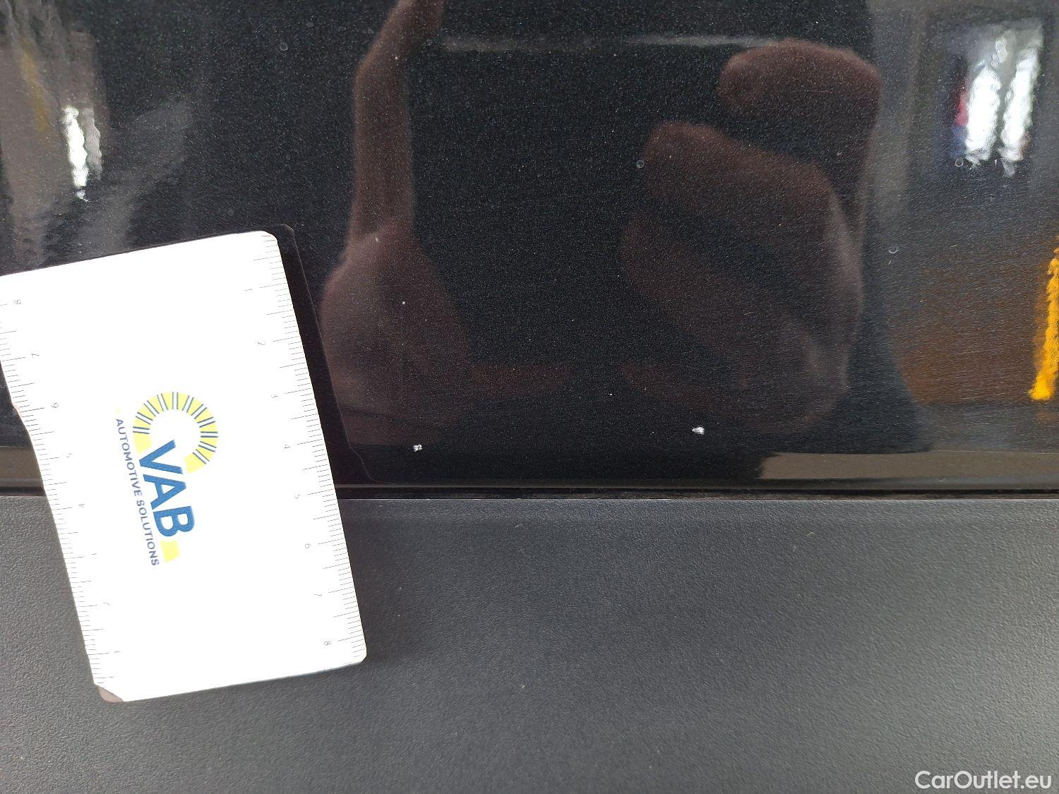  Toyota  Yaris Toyota, Yar-cr, Yar.Cr.1.5 Hyb.85kw Dyn.+ CVT #20