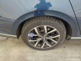  Volkswagen  Passat Volkswagen  Variant 2.0 TDI SCR 110kW Elegance Business 5d #27