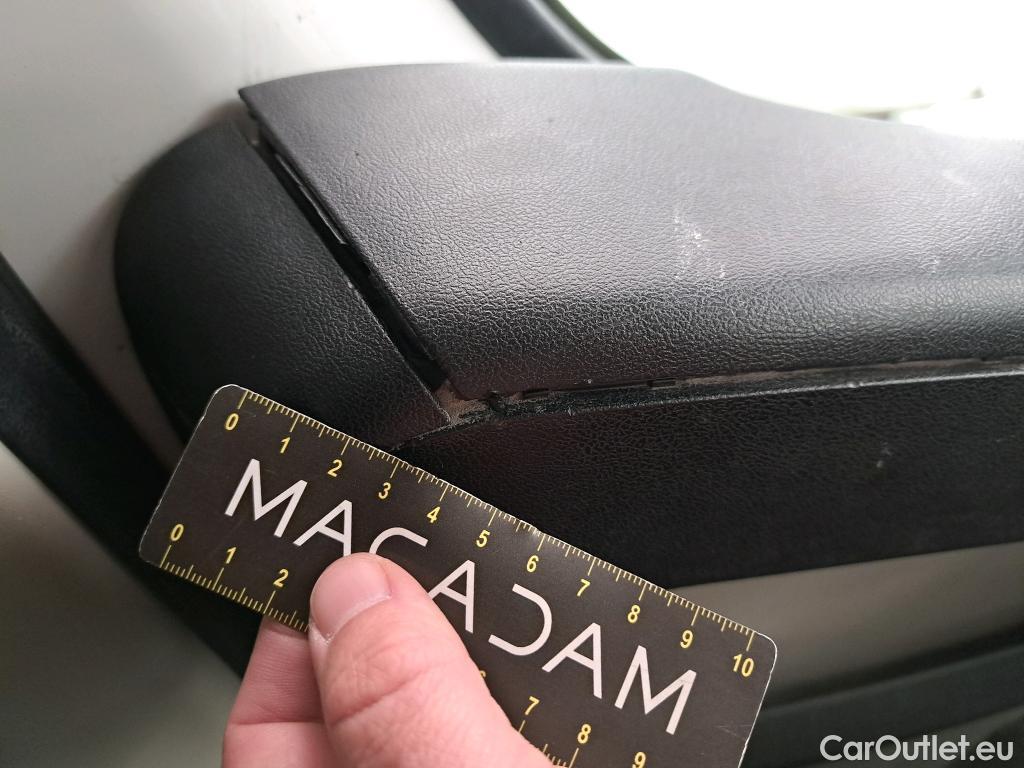  Citroen  Jumper CITROEN  / 2014 / 4P / Fourgon tôlé 33 L1H1 BlueHDi 120 S&S BVM6 Club #44