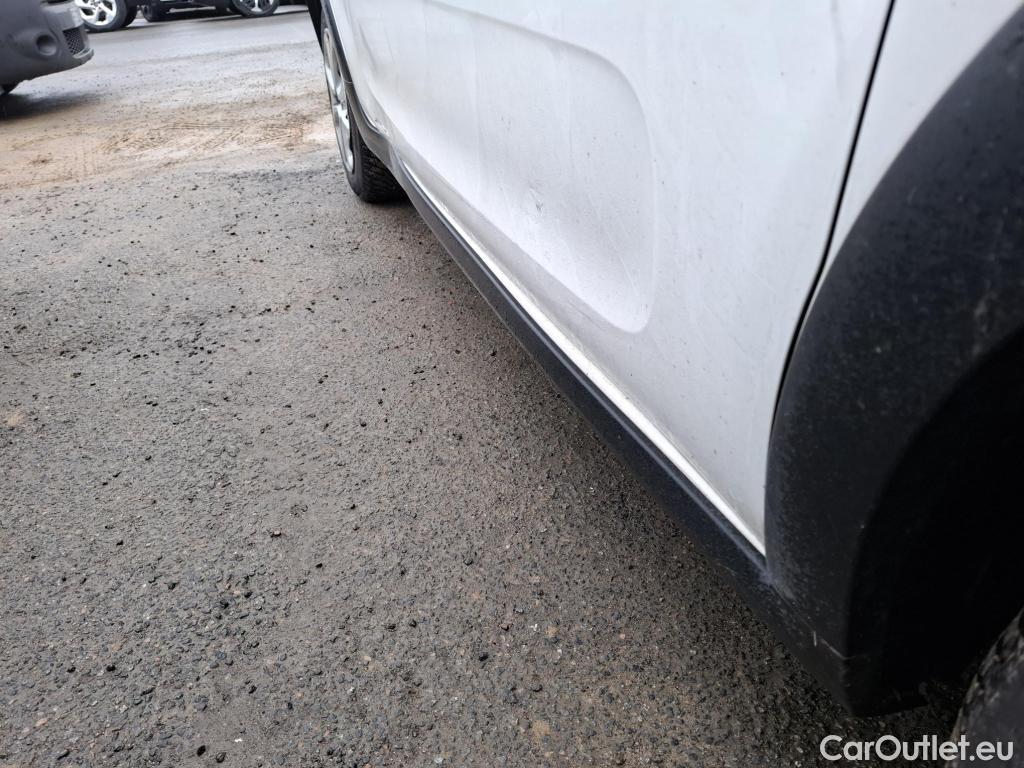  Citroen  C3  Société Feel Nav 1.5 BlueHDI 100CV BVM5 E6dT #24