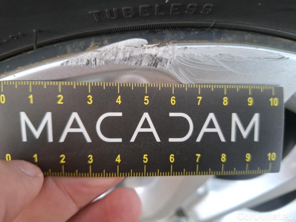  Citroen  C3  Société Feel 1.5 BlueHDI 100CV BVM5 E6dT #40