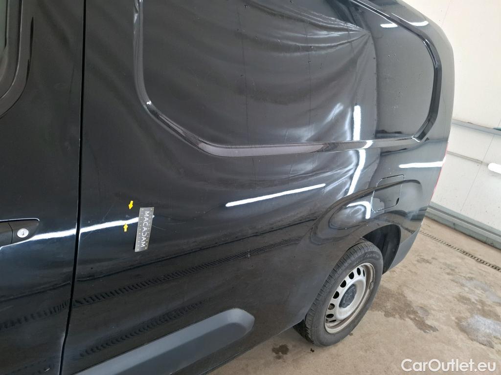  Citroen  Berlingo  Fourgon Club XL 950 1.5 BlueHDi 100CV BVM5 E6dT #20