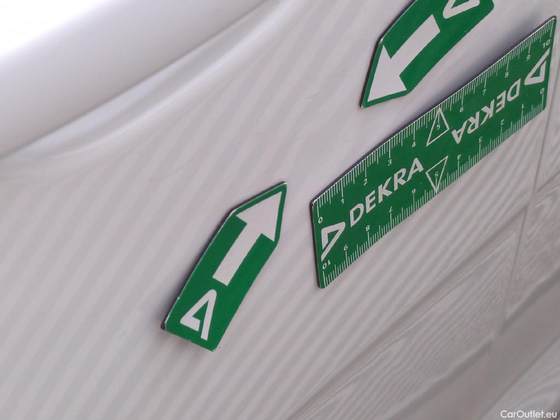  Citroen  C3  Société Feel 1.2 PureTech 80CV BVM5 E6d #38