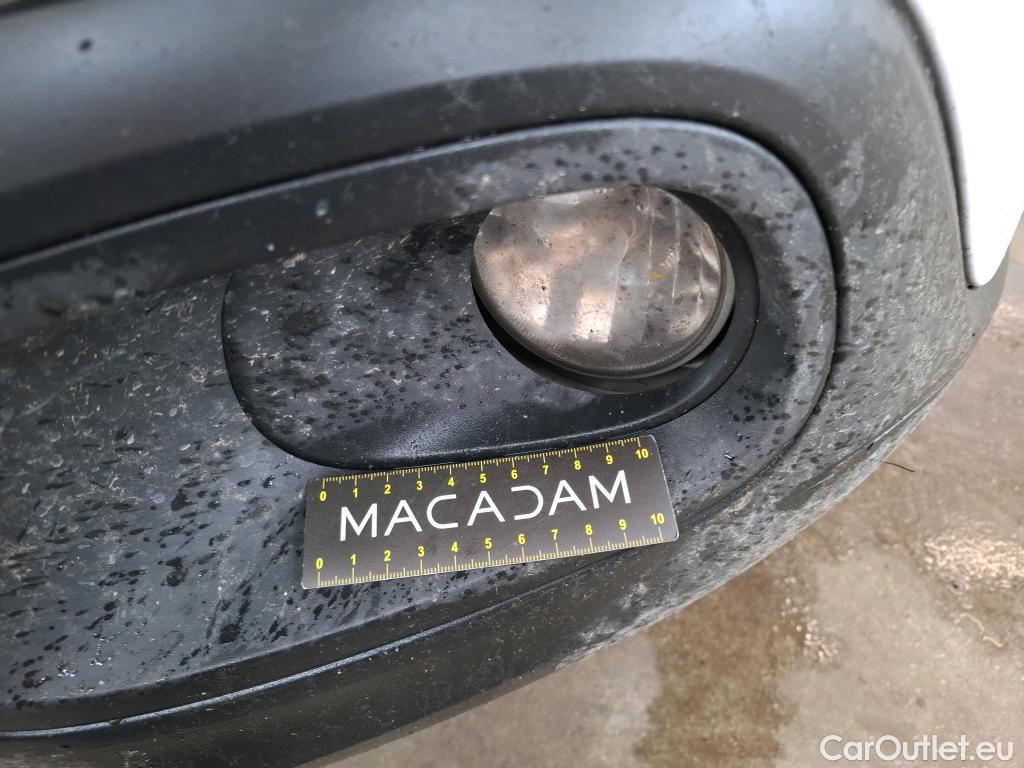  Citroen  C3  Société Feel Nav 1.5 BlueHDI 100CV BVM5 E6dT #47