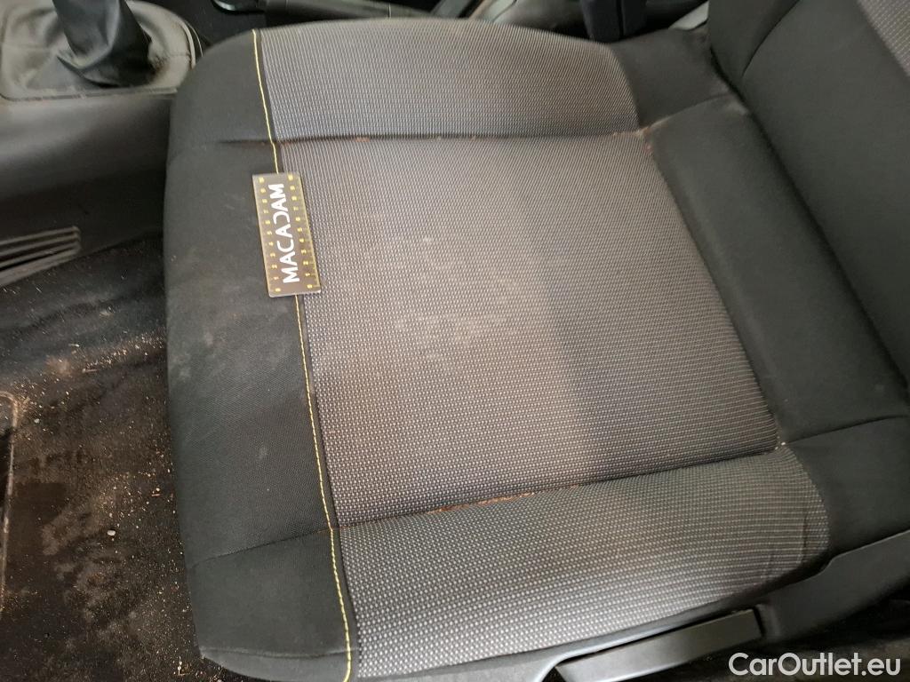  Citroen  C3  Société Feel Nav 1.5 BlueHDI 100CV BVM5 E6dT #37