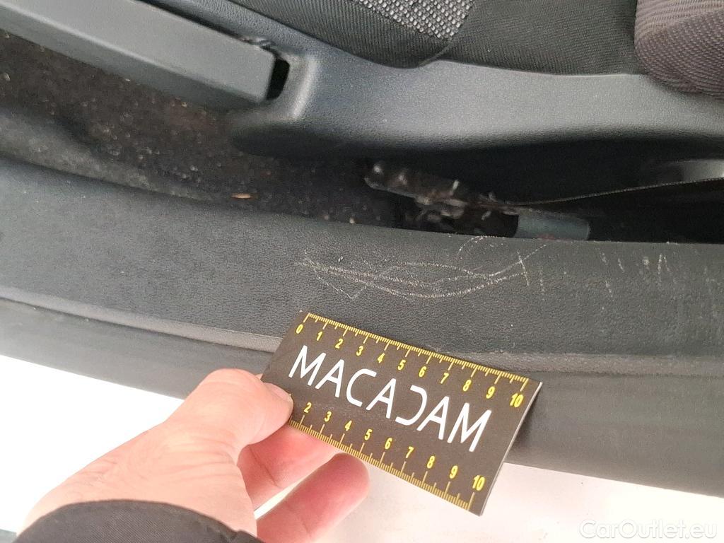  Citroen  C3  Société Feel 1.5 BlueHDI 100CV BVM5 E6dT #28