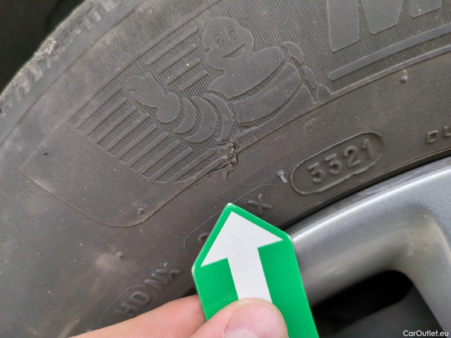  Citroen  C3  Société Feel 1.2 PureTech 80CV BVM5 E6d #19