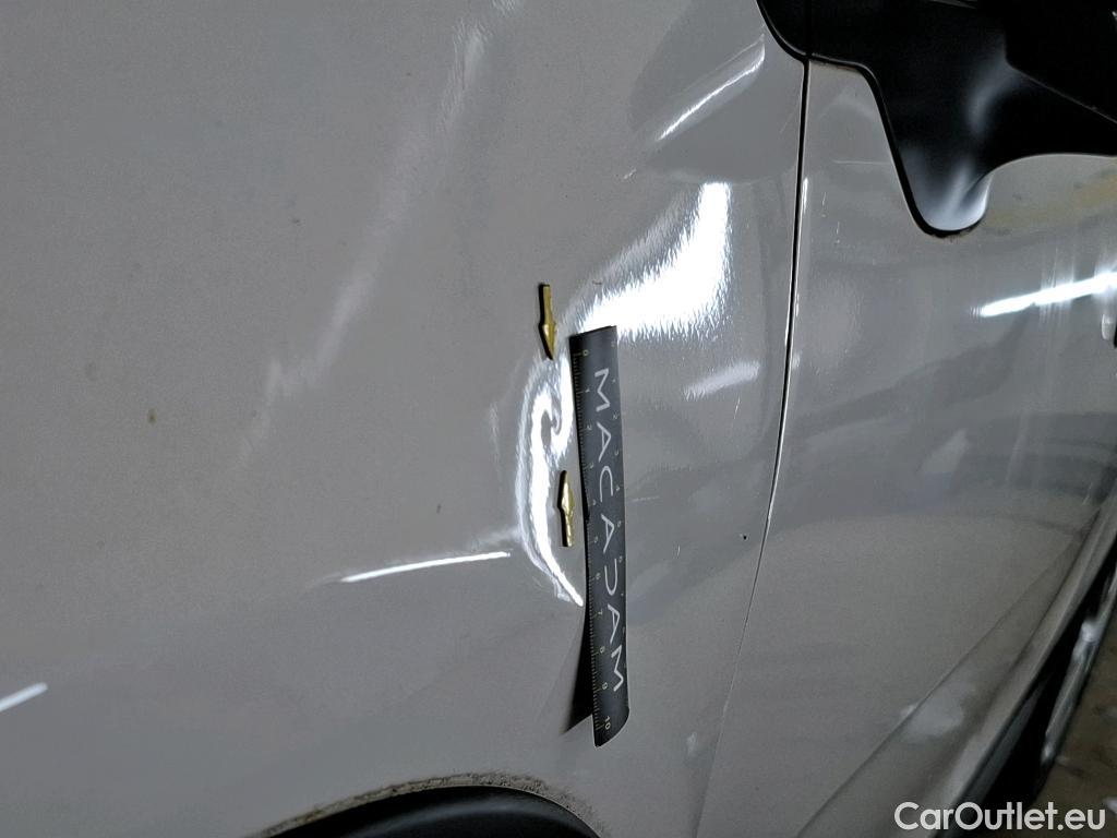  Citroen  C3  Société Feel 1.5 BlueHDI 100CV BVM6 E6dT #12