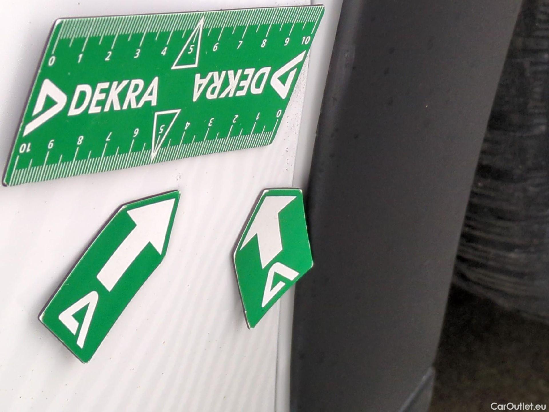  Citroen  C3  Société Feel 1.2 PureTech 80CV BVM5 E6d #27