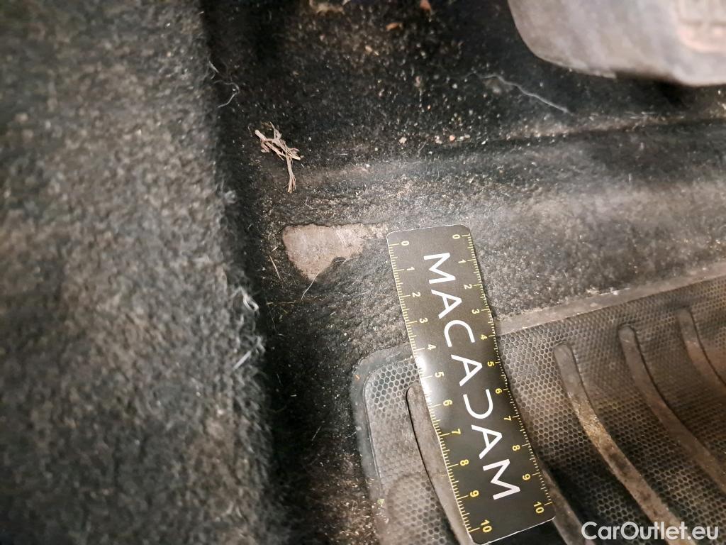  Citroen  C4  Berline Live Pack Business R 1.2 PureTech 100CV BVM6 E6d / TRANSFO VP/VF #17