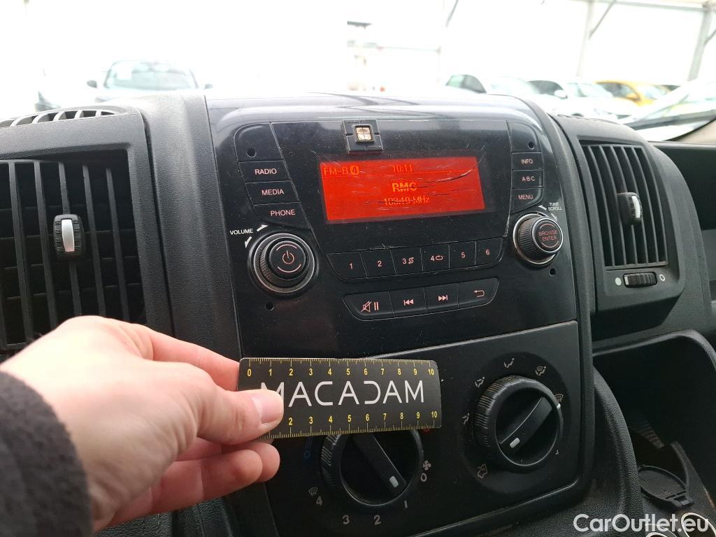  Citroen  Jumper CITROEN  VU 4p Fourgon 35 L2H2 BlueHDi 130 BVM6 Confort #1