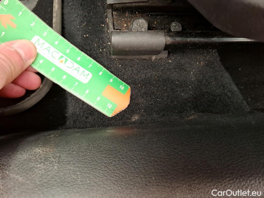  Hyundai  i30  cw Business 1.6 CRDi 115CV BVM6 E6d / TRANSFO VP/VF #27