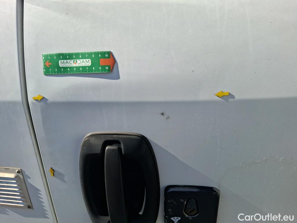  Iveco  Daily IVECO  VU 4p Fourgon 2.3 35S16A8 V11 H2 3520 #2