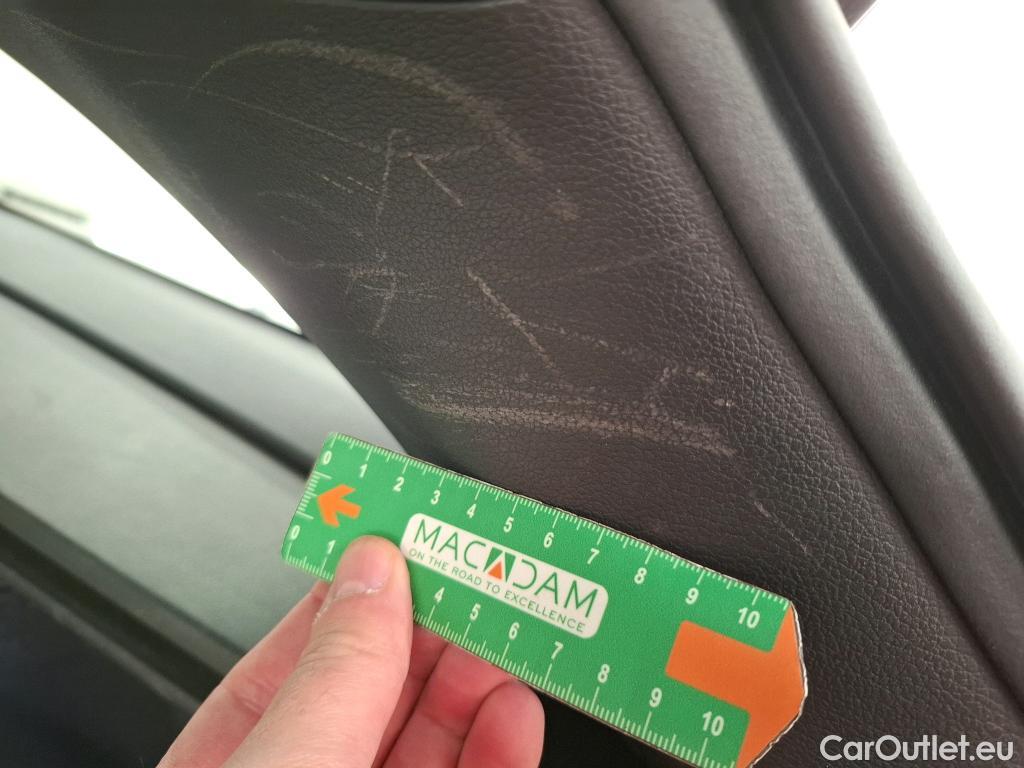  Hyundai  i30  cw Business 1.6 CRDi 115CV BVM6 E6d / TRANSFO VP/VF #32