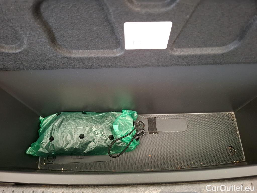  Hyundai  i30  cw Business 1.6 CRDi 115CV BVM6 E6d / TRANSFO VP/VF #28