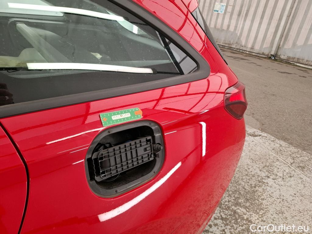  Hyundai  i30  cw Business 1.6 CRDi 115CV BVM6 E6d / TRANSFO VP/VF #10