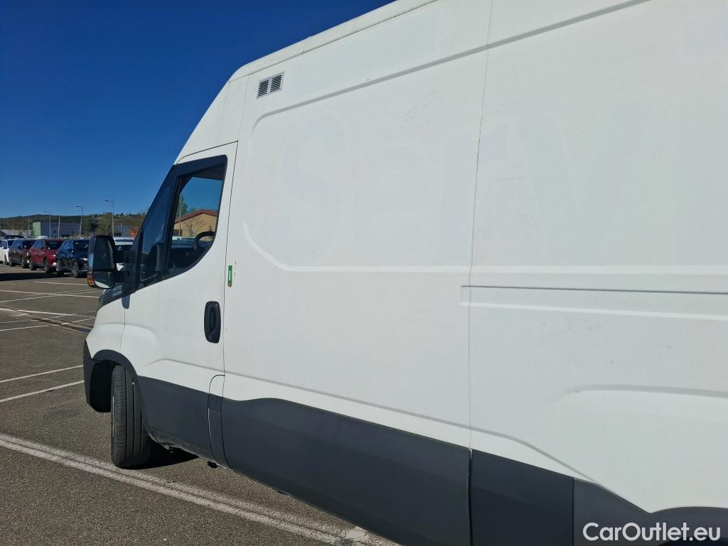  Iveco  Daily IVECO  VU 4p Fourgon 2.3 35S16A8 V11 H2 3520 #56