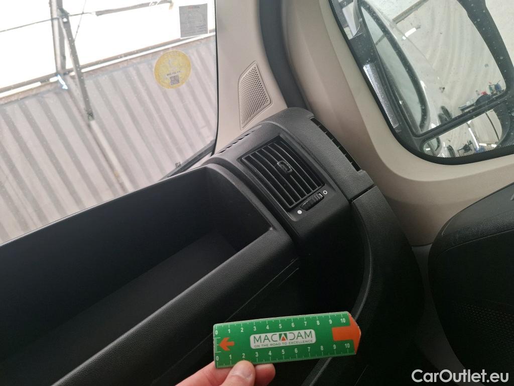  Fiat  Ducato FIAT  2014 4P Fourgon tôlé 2.3 Multijet 120 3.0 M H2 Business #35