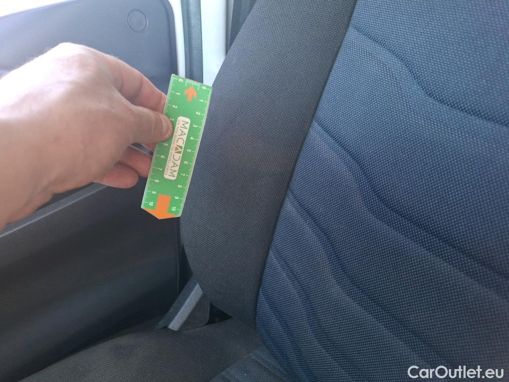  Iveco  Daily IVECO  VU 4p Fourgon 2.3 35S16A8 V11 H2 3520 #44