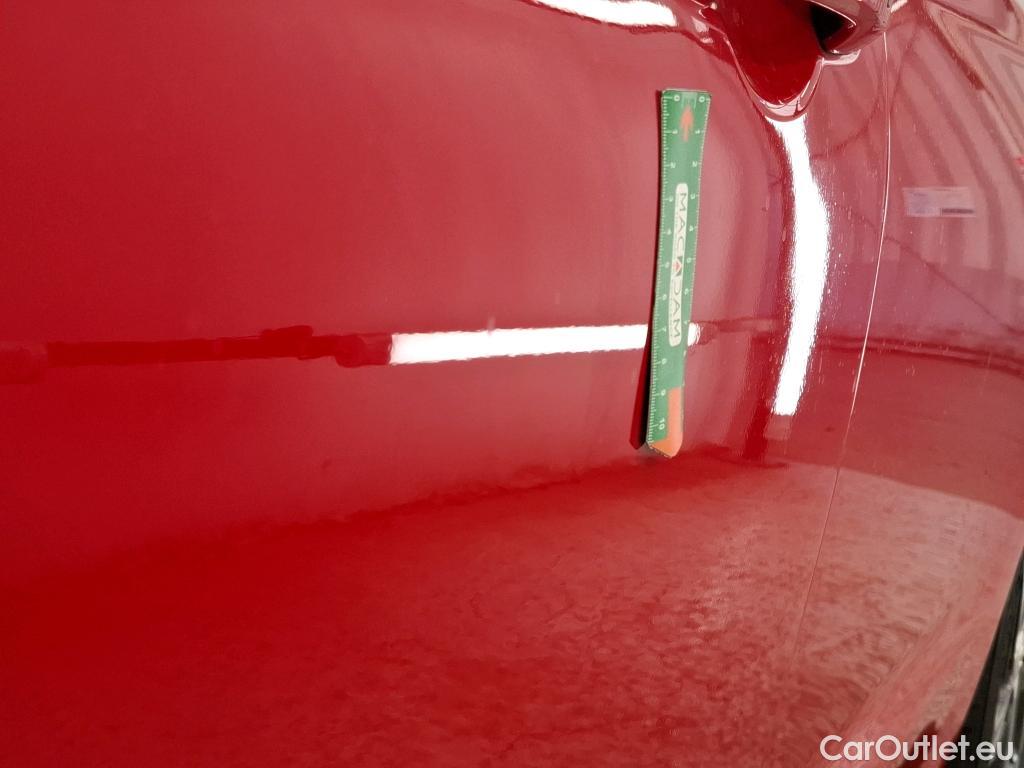  Hyundai  i30  cw Business 1.6 CRDi 115CV BVM6 E6d / TRANSFO VP/VF #4