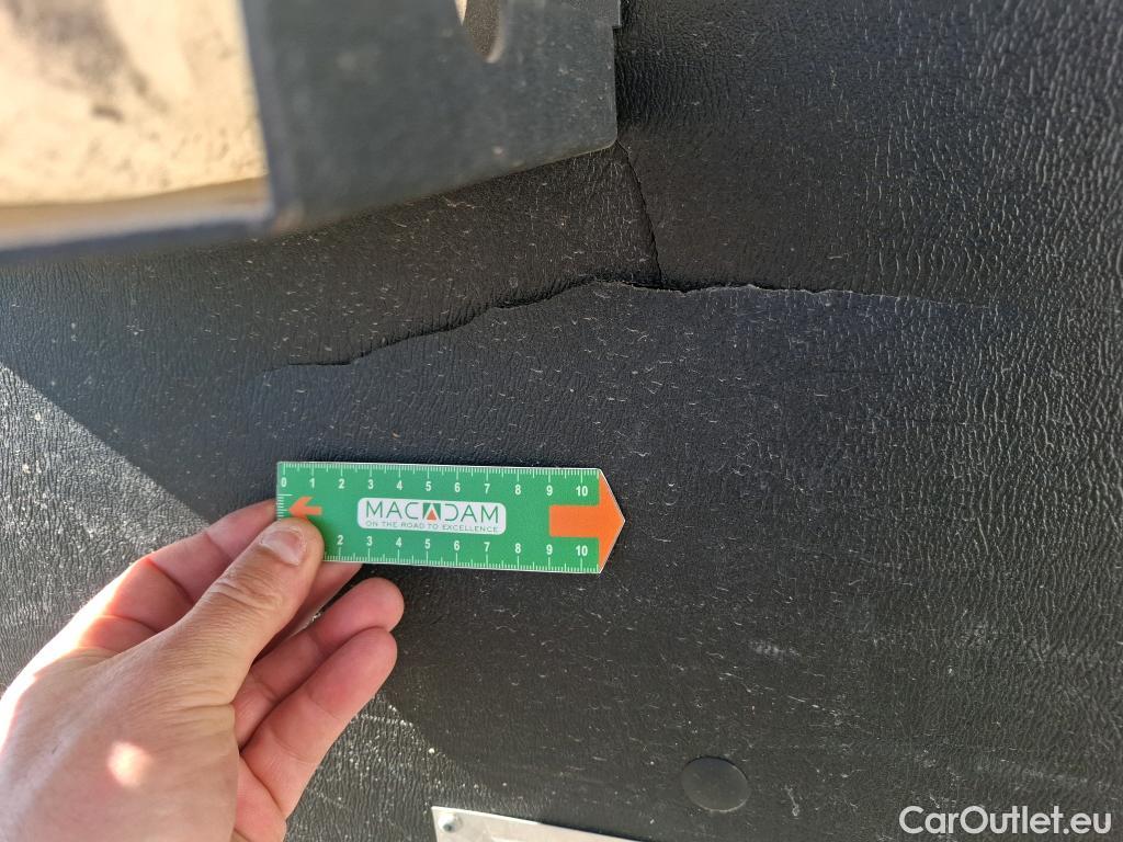  Iveco  Daily IVECO  VU 4p Fourgon 2.3 35S16A8 V11 H2 3520 #25