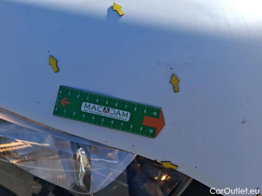  Iveco  Daily IVECO  VU 4p Fourgon 2.3 35S16A8 V11 H2 3520 #15