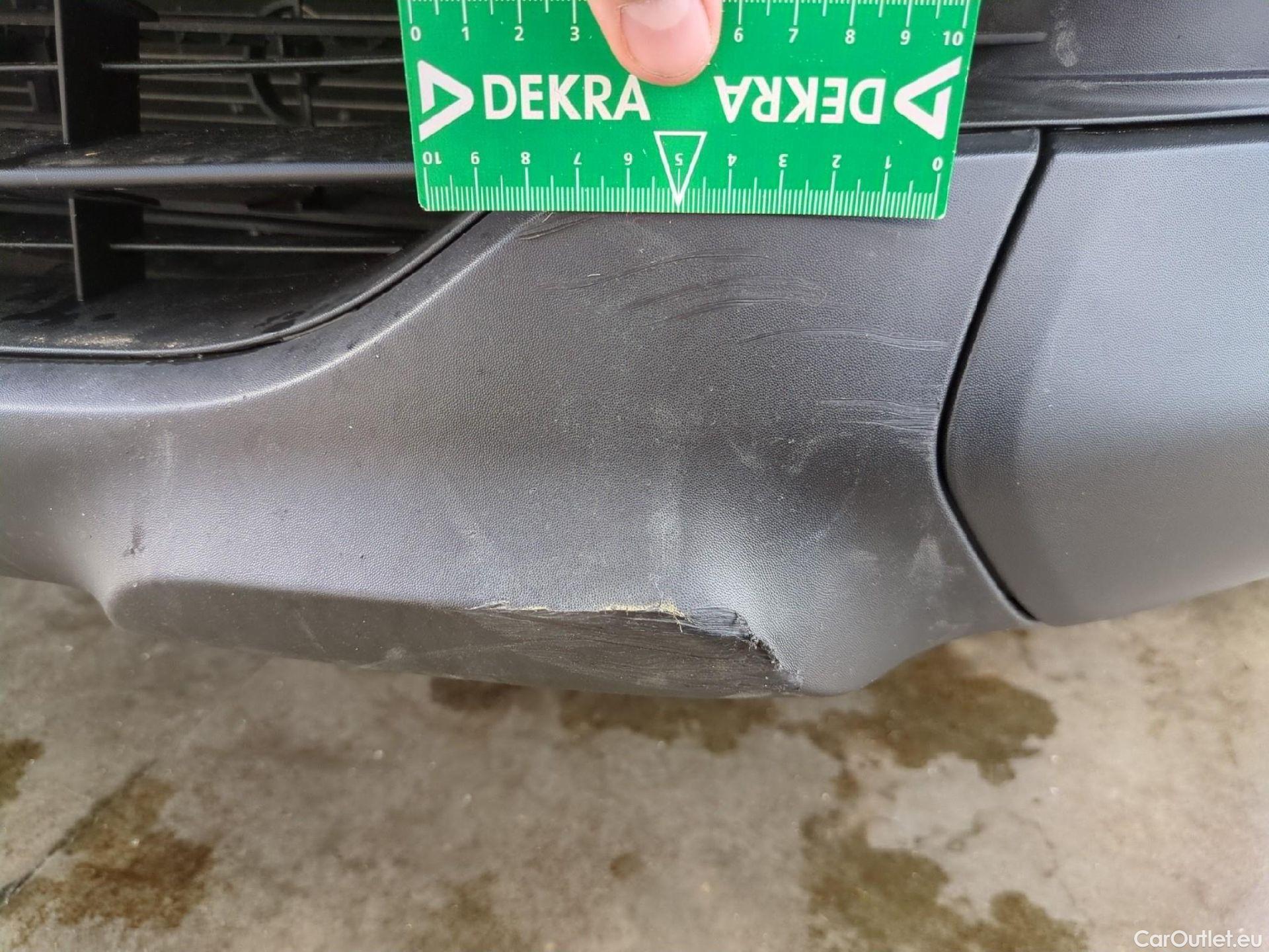  Renault  Captur RENAULT  5p Crossover Business dCi 90 #31