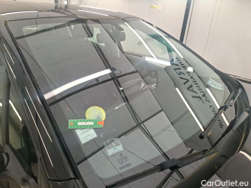  Peugeot  208  Affaire Premium Pack 1.5 HDi 100CV BVM5 E6dT #21