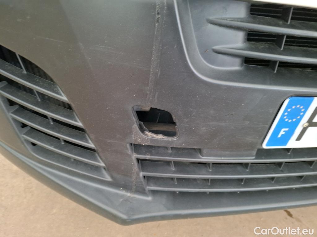  Peugeot  Expert  Fourgon Asphalt L2 2.0 HDi 120CV BVM6 E6dT #24