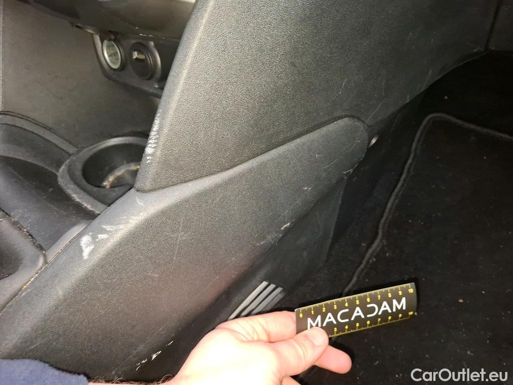  Peugeot  208  Affaire Premium Pack 1.5 HDi 100CV BVM5 E6dT #50