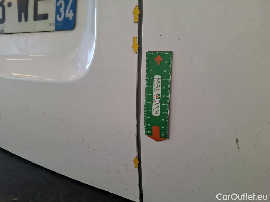  Peugeot  Expert PEUGEOT  / 2016 / 4P / Fourgon tôlé &BlueHDi 120 S&S Long Premium Pack #17