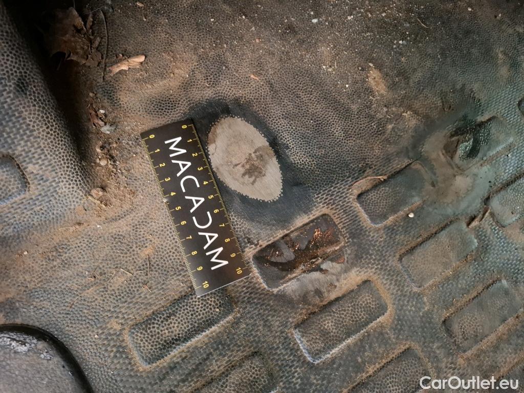  Peugeot  Expert  Fourgon Asphalt L2 2.0 HDi 120CV BVM6 E6dT #32