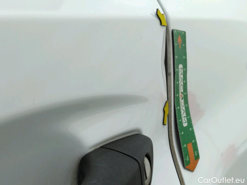  Peugeot  208  Premium 1.5 HDi 100CV BVM6 E6d #13